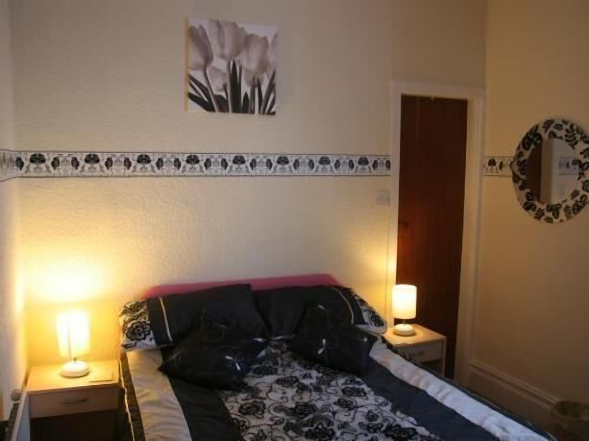 Guest house The Shepperton 3*