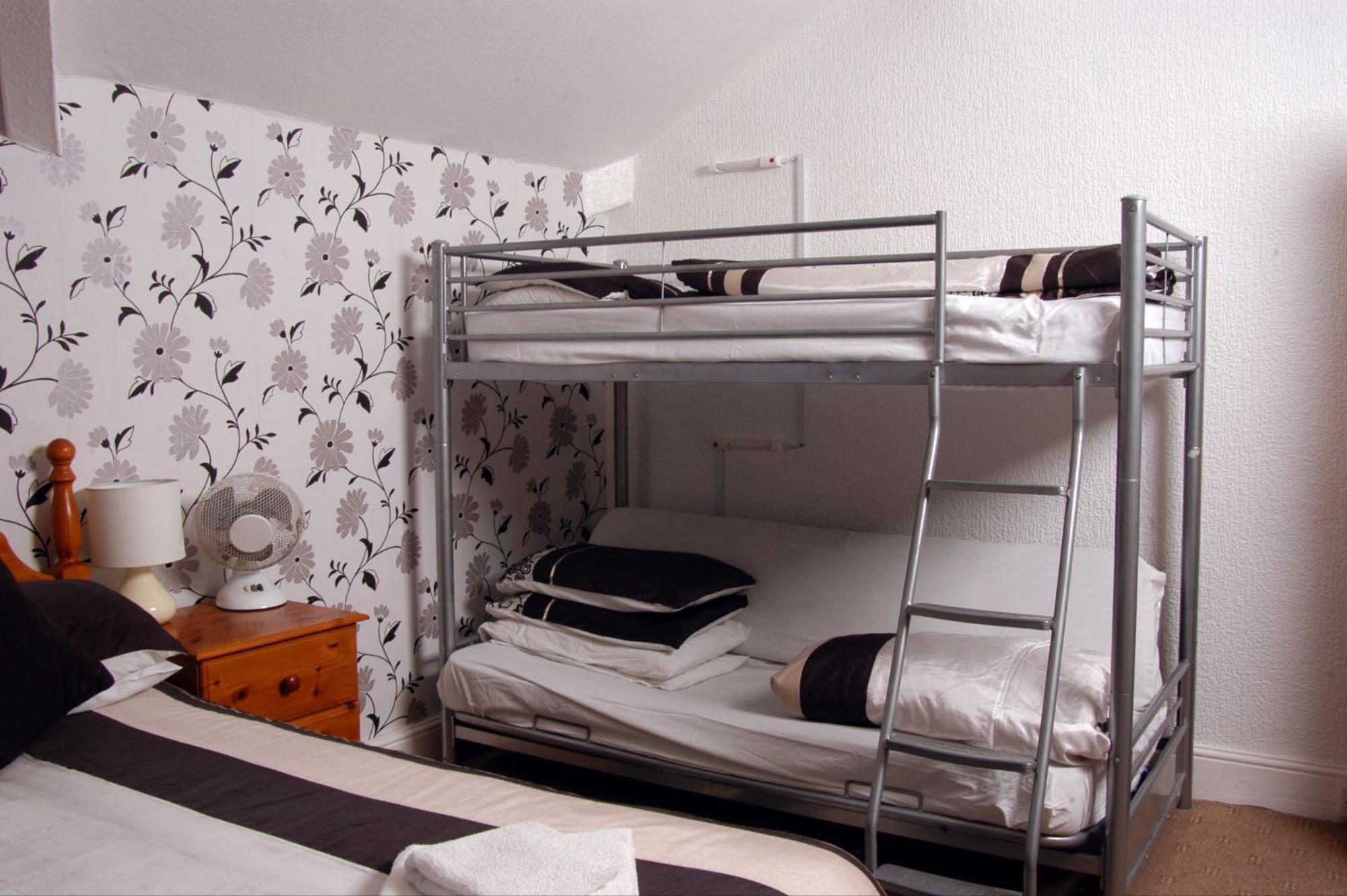 Guest house The Shepperton 3*