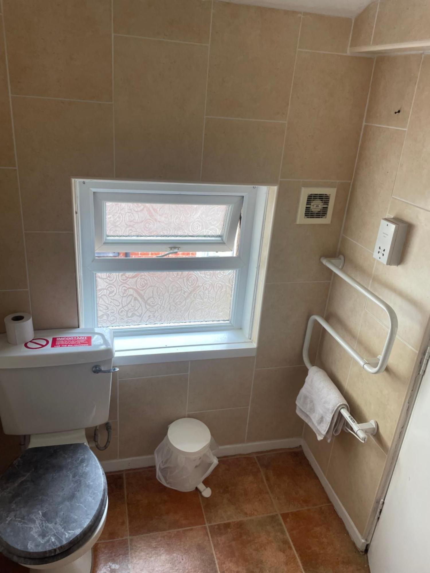 The Shepperton Guest house 3*