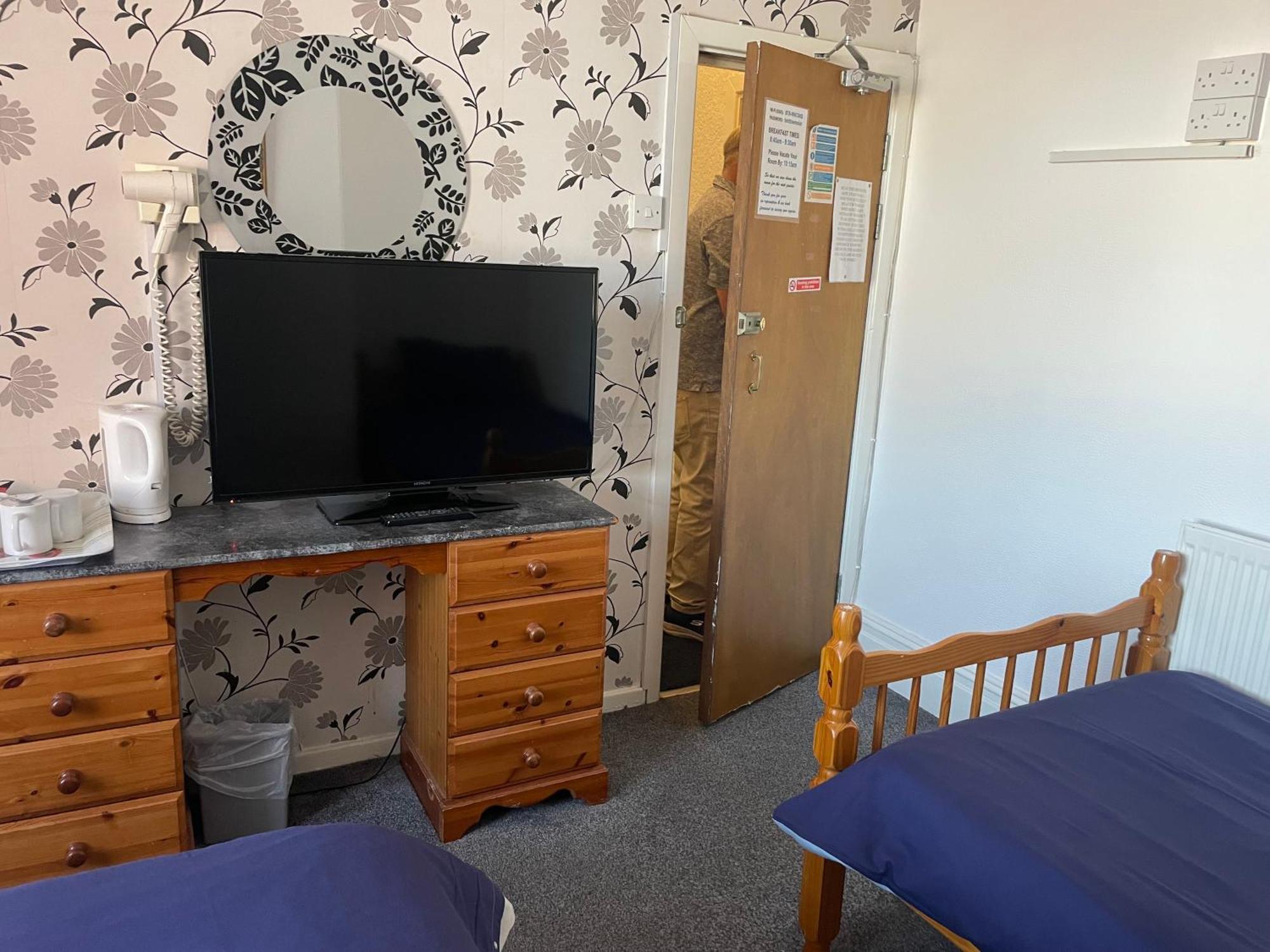 The Shepperton Guest house Blackpool
